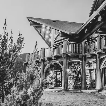 Mythica * Karpenísion